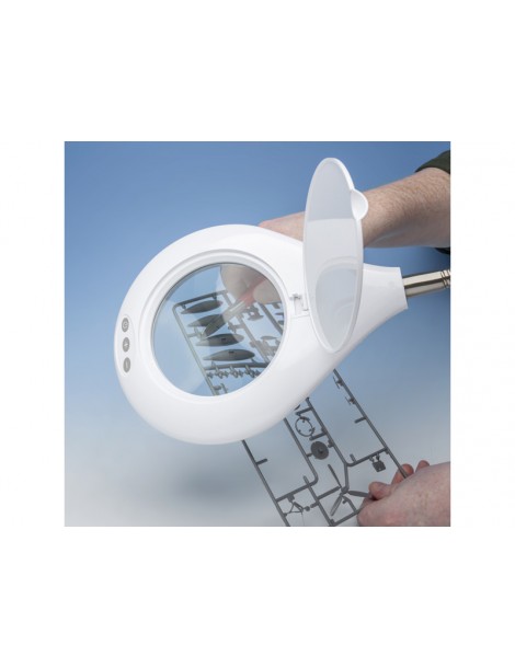 Lightcraft LED didinamoji lempa su stovu