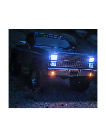 Axial 1/10 SCX10 III Base Camp 82 Chevrolet K10 RTR