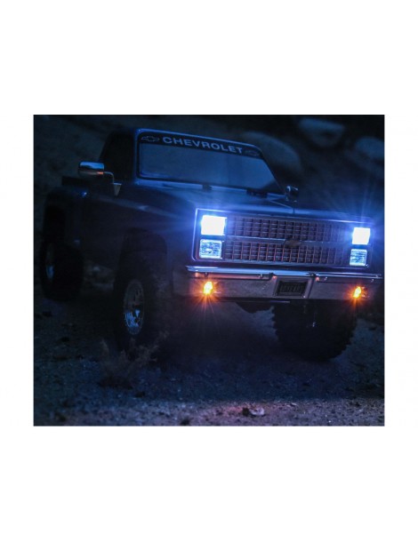 Axial 1/10 SCX10 III Base Camp 82 Chevrolet K10 RTR