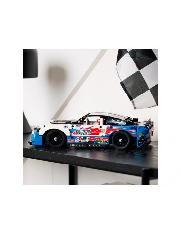 LEGO Technic - NASCAR Next Gen Chevrolet Camaro Z