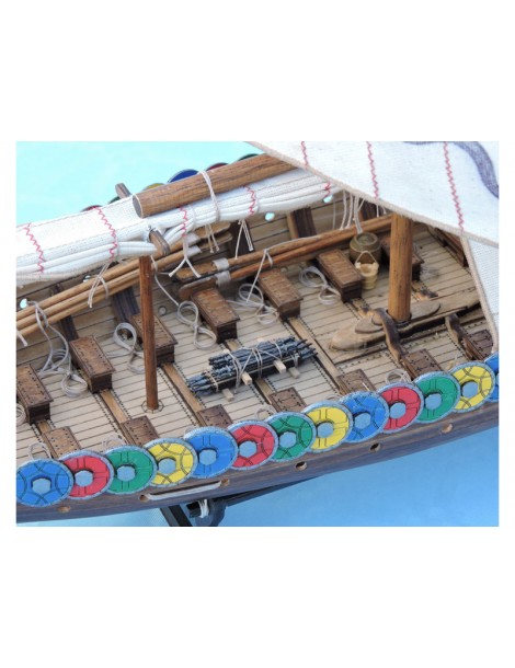 Mantua Model Viking ship Dreki 1:40 kit