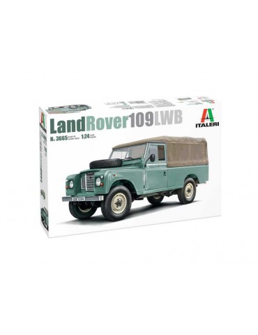 Italeri Land Rover 109 LWB (1:24)