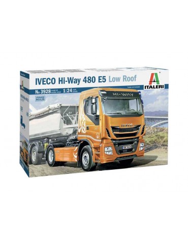 Italeri Iveco HI-WAY 490 E5 (Low Roof) (1:24)