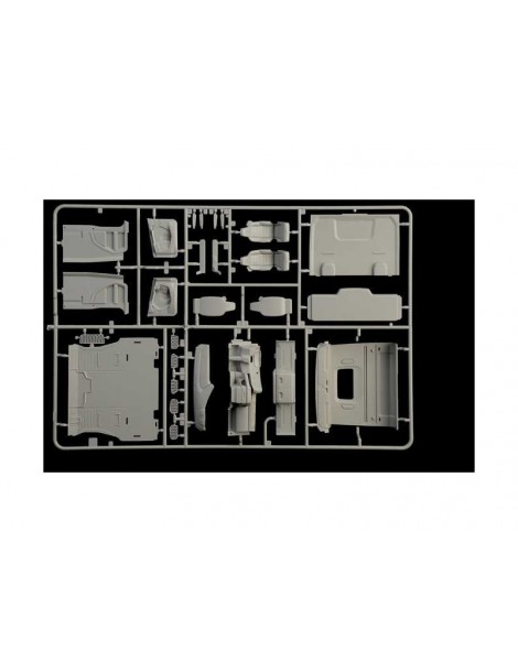 Italeri Scania 770S 4x2 Normal Roof (1:24)