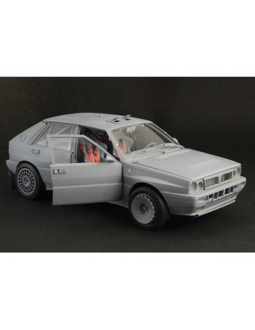 Italeri Lancia Delta HF Integrale (1:12)