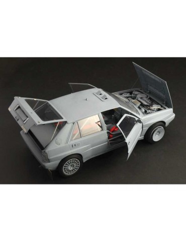 Italeri Lancia Delta HF Integrale (1:12)