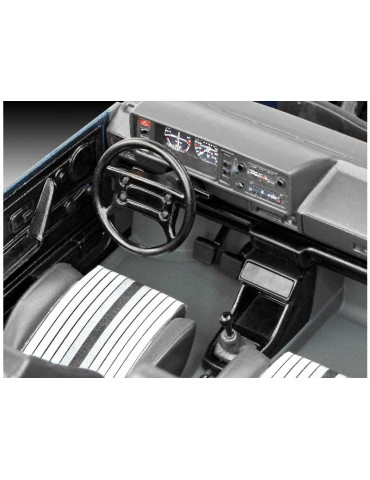 Revell Giftset VW Golf 1 GTi Pirelli (35th Anniversary) (1:24)