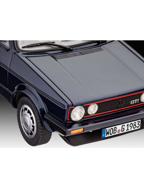 Revell Giftset VW Golf 1 GTi Pirelli (35th Anniversary) (1:24)