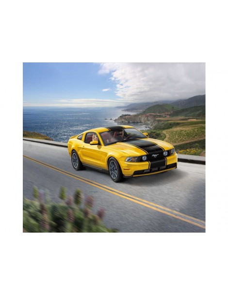 Revell Ford Mustang GT 2010 (1:25) set