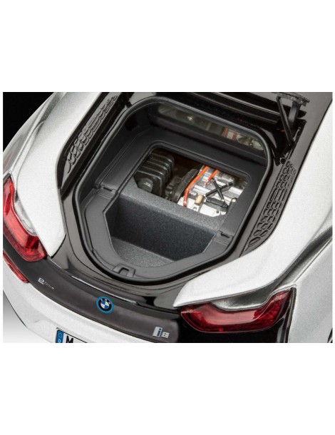 Revell BMW i8 (1:24) (set)