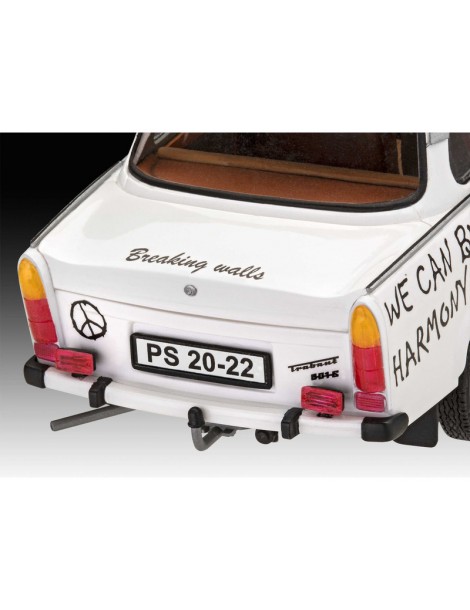 Revell Trabant 601S (1:24) (sada)