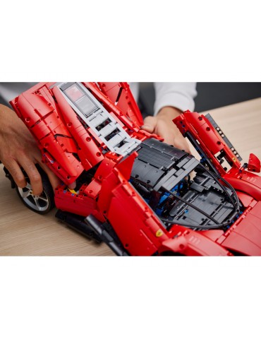 LEGO Technic - Ferrari Daytona SP3