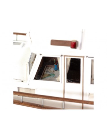 AMATI Grand Banks motor yacht 1967 1:20 set