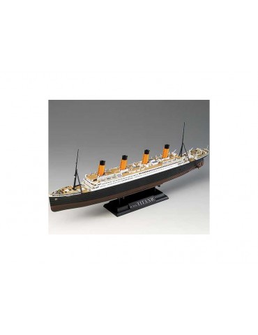Academy Titanic (1:700)