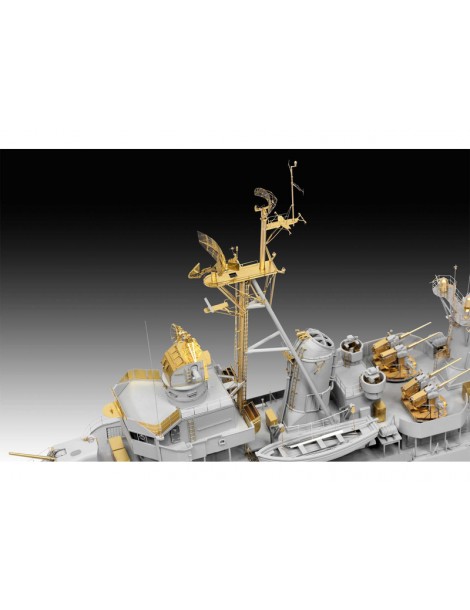 Revell German Destroyer Class 119 (Z1/Z5) (1:144)