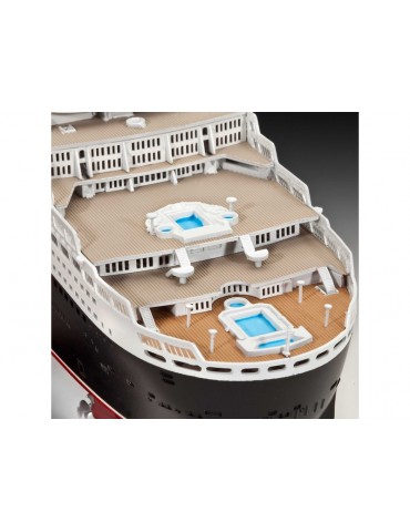 Revell Queen Mary 2 (1:700)