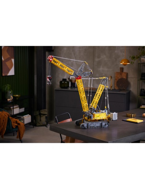 LEGO Technic - Liebherr Crawler Crane LR 13000