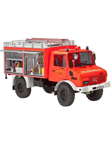 Revell Mercedes-Benz Unimog U 1300 L TLF 8/18 (1:24)