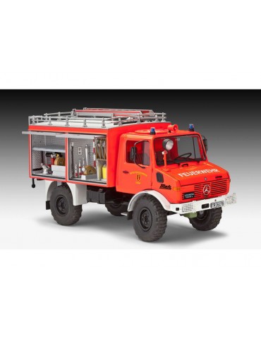 Revell Mercedes-Benz Unimog U 1300 L TLF 8/18 (1:24)