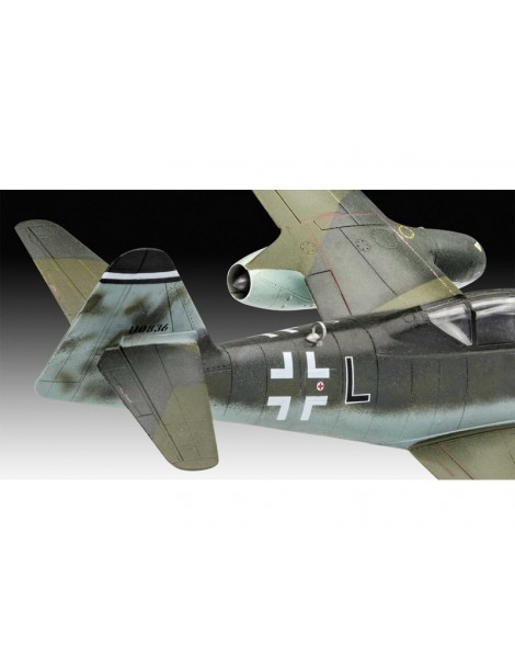 Revell Messerschmitt Me 262, P-51B Mustang(1:72)