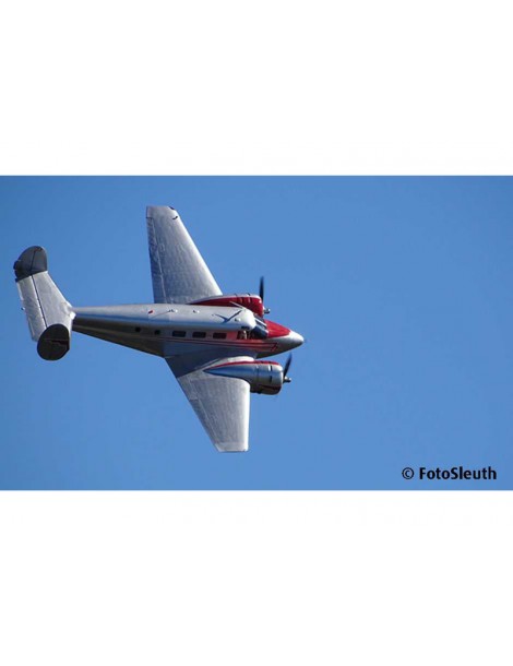 Revell Beechcraft Model 18 (1:48)