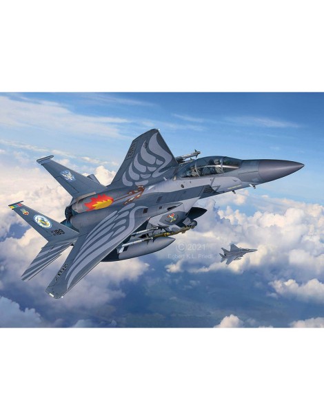 Revell McDonnell F-15E Strike Eagle (1:72)