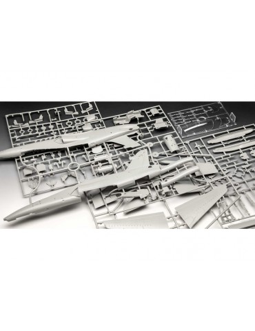 Revell BAe Hawk T2 (1:32)