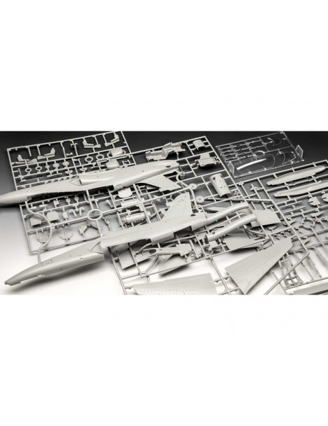 Revell BAe Hawk T2 (1:32)