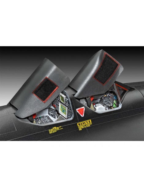 Revell Lockheed SR-71 A Blackbird (1:48)