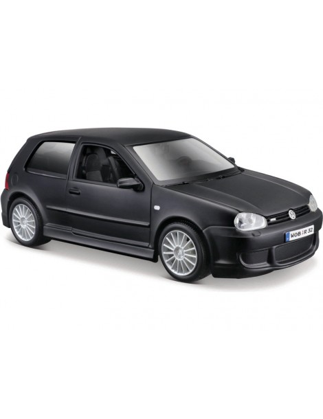 Maisto Volkswagen Golf R32 1:24 matt black