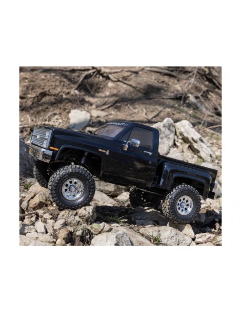 Axial 1/10 SCX10 III Base Camp 4WD Chevy K10 1982 RTR Blue