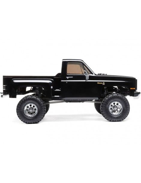 Axial 1/10 SCX10 III Base Camp 4WD Chevy K10 1982 RTR Black