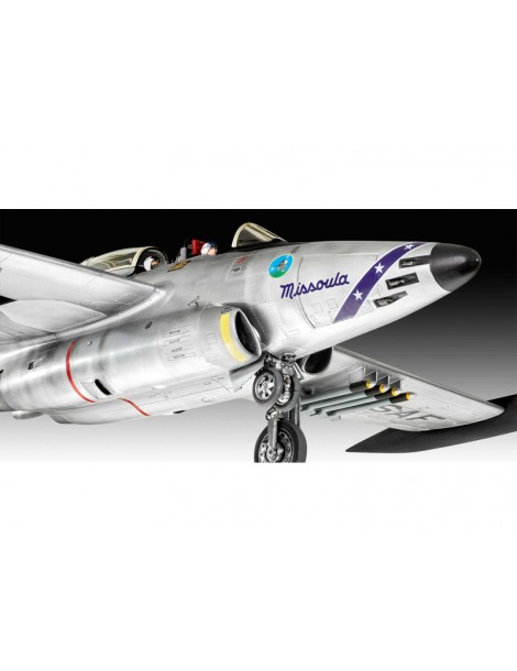 Revell Northrop F-89 Scorpion 50th Anniersary (1:48) (giftset)
