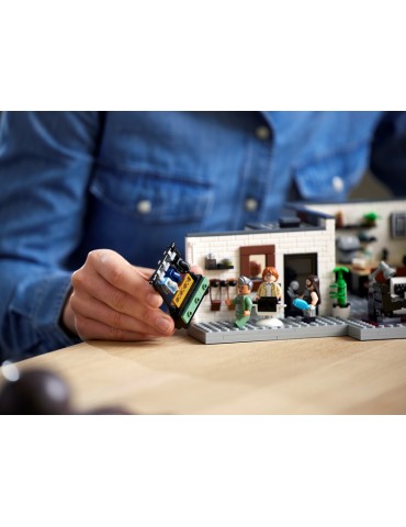 LEGO Icons - Queer team