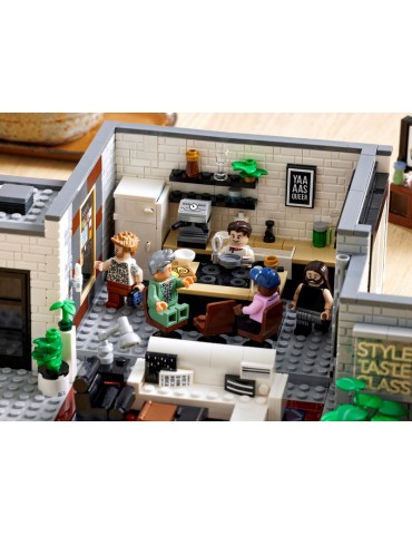 LEGO Icons - Queer team