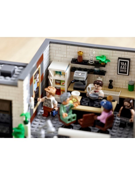 LEGO Icons - Queer team