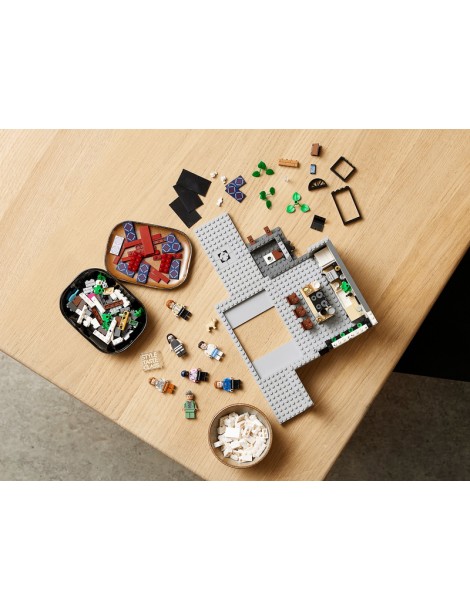 LEGO Icons - Queer team
