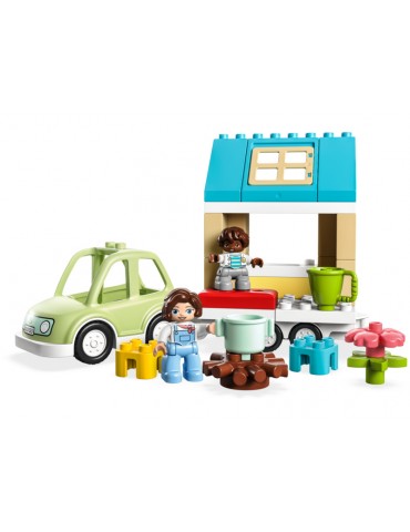 LEGO DUPLO - Family House on Wheels