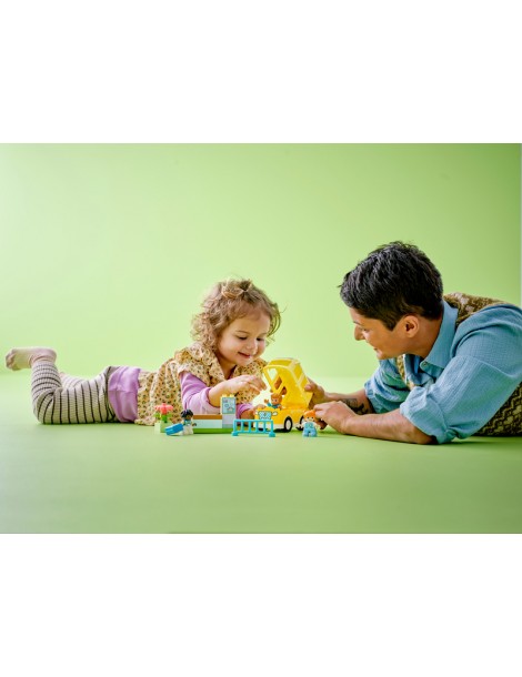 LEGO DUPLO - The Bus Ride