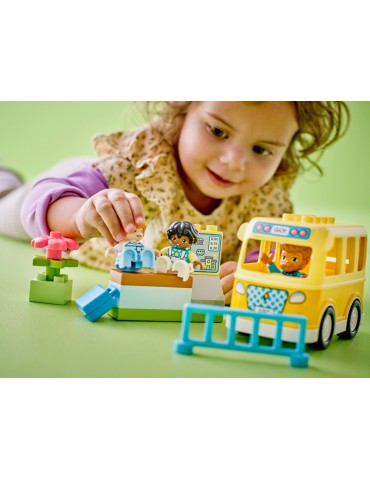 LEGO DUPLO - The Bus Ride