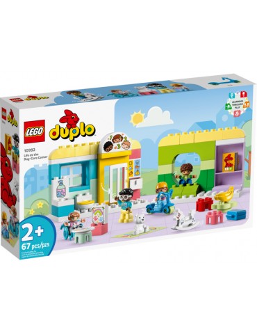 LEGO DUPLO - Life At The Day-Care Center