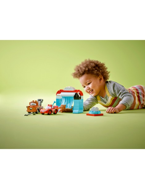 LEGO DUPLO - Lightning McQueen & Mater's Car Wash Fun