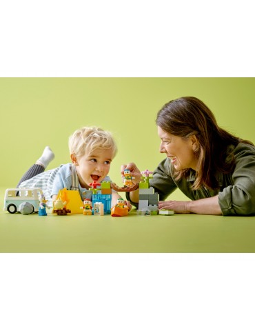 LEGO DUPLO - Camping Adventure