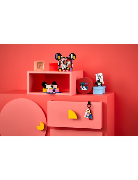 LEGO DOTS - Mickey Mouse & Minnie Mouse Back-to-School Project Box