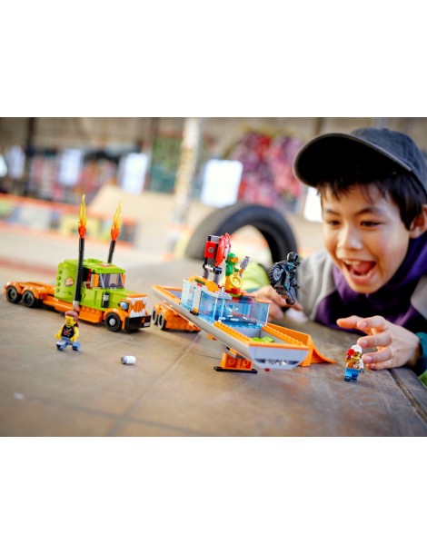 LEGO City - Stunt Show Truck