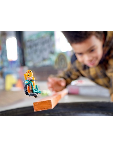 LEGO City - Chicken Stunt Bike