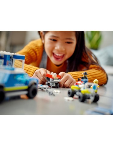 LEGO City - Police Mobile Command Truck