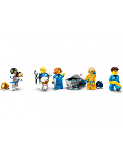 LEGO City - Lunar Space Station