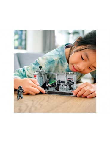 LEGO Star Wars - Dark Trooper Attack