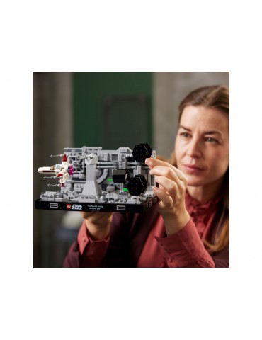 LEGO Star Wars - Death Star Trench Run Diorama